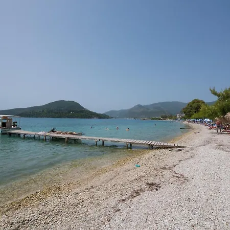 Ferendinoy - Ferendinoy Dionisia Pensión Nydri (Lefkada)