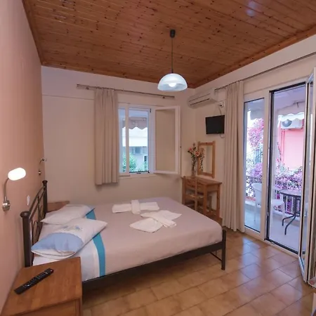 Pensión Ferendinoy - Ferendinoy Dionisia Nydri (Lefkada)